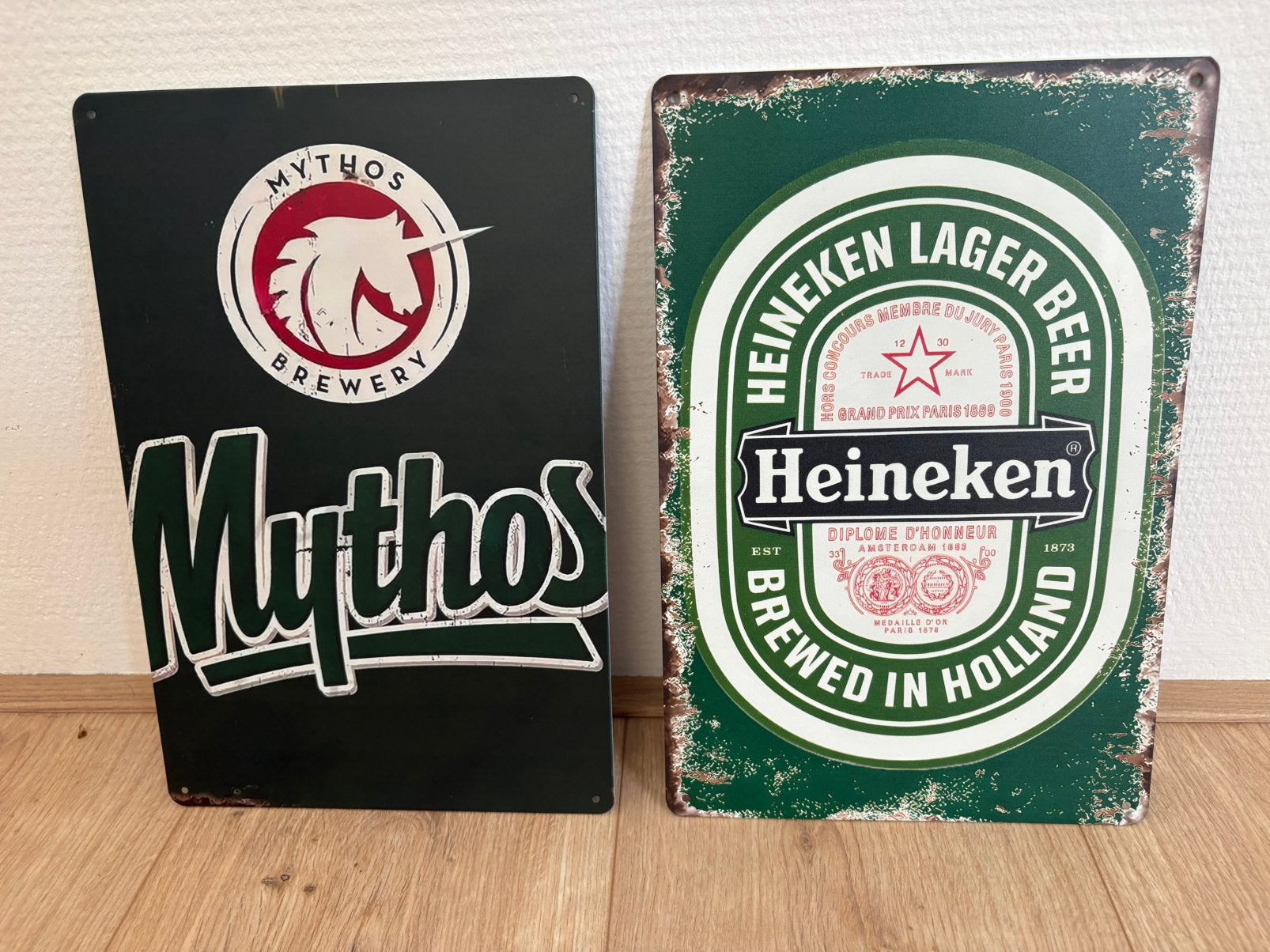 Prachtige vintage borden Heineken & Mythos (30x20), Ophalen of Verzenden, Zo goed als nieuw, Reclamebord