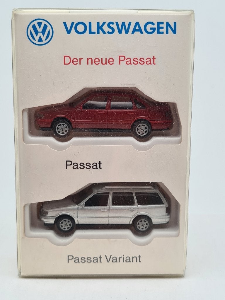 VW Passat Volkswagen Set of 2 edition - Wiking 1/87, Verzenden, Zo goed als nieuw, Auto, Wiking