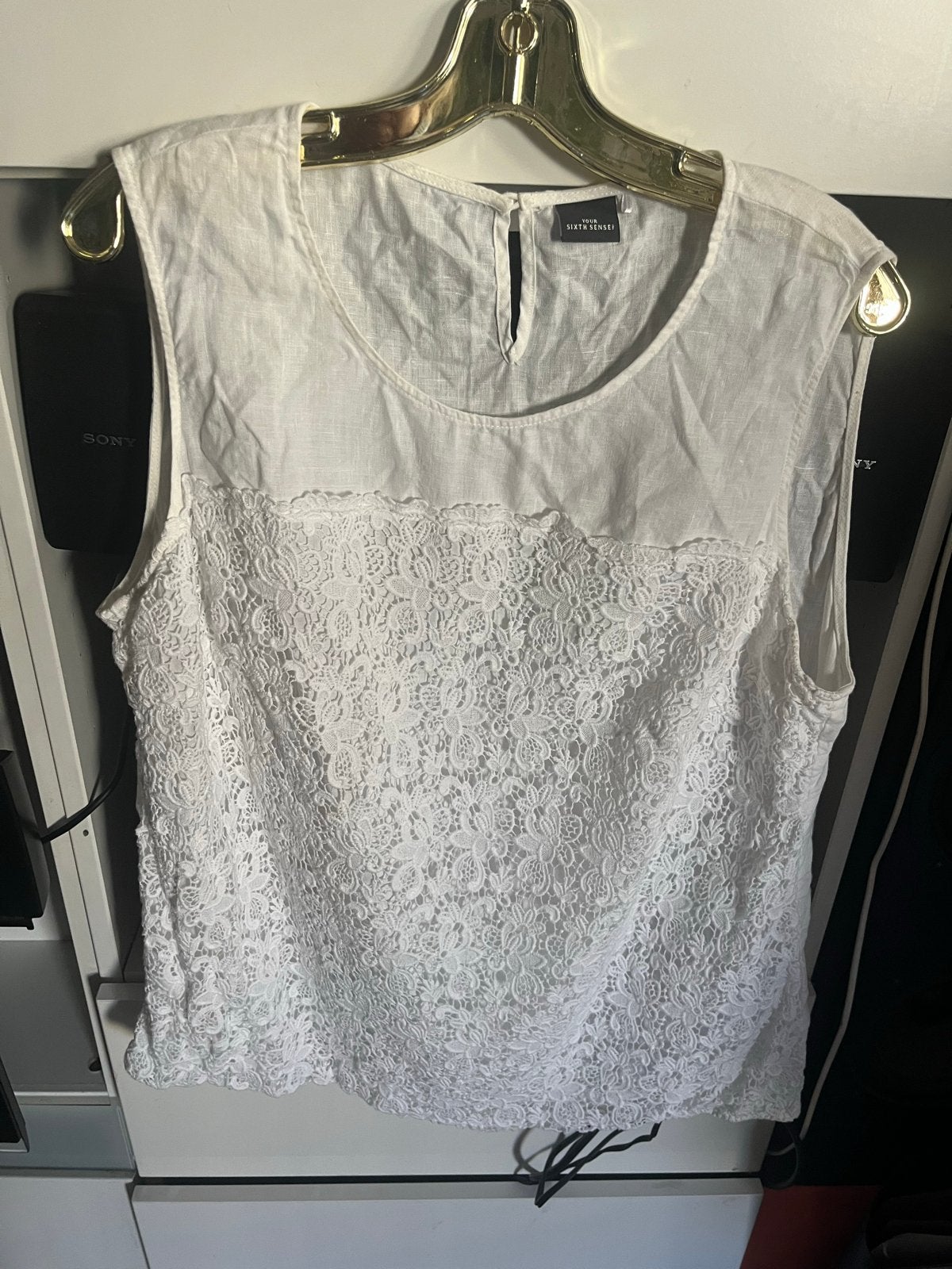Witte linnen top met kant - Your Sixth Sense, Kleding | Dames, Wit, Maat 46/48 (XL) of groter, Ophalen of Verzenden, Zonder mouw