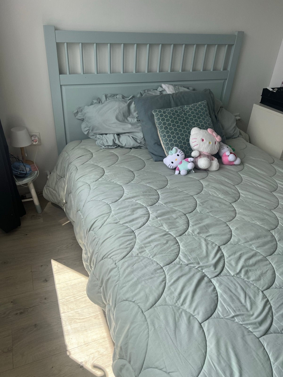 Bedframe hout van Ikea 140x200 cm - Lichtblauw, Ophalen, Gebruikt, Blauw, Tweepersoons