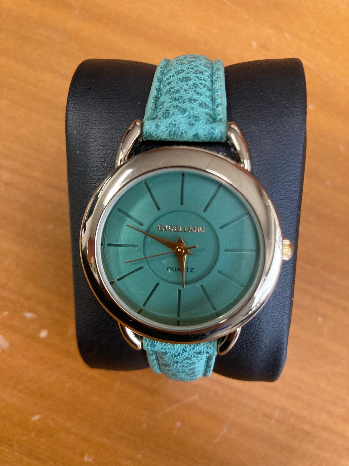 Elegant Dames Horloge met Groene Wijzerplaat en Bandje, Overige merken, Overige materialen, Leer, Ophalen of Verzenden