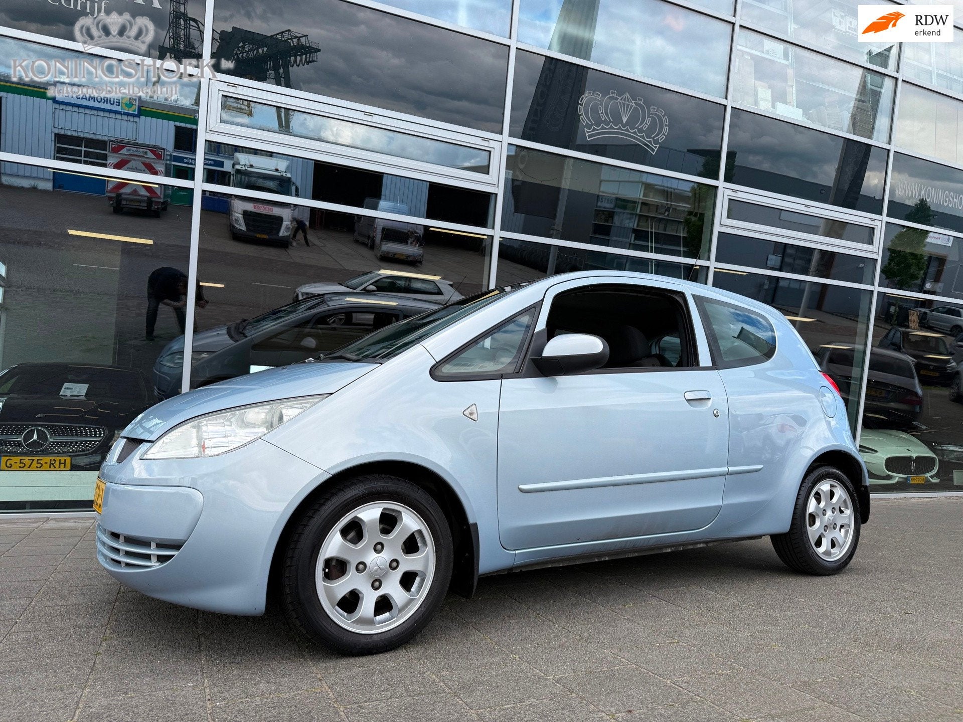 Mitsubishi Colt 1.1 CZ3, Voorwielaandrijving, Gebruikt, Metallic lak, Bedrijf
