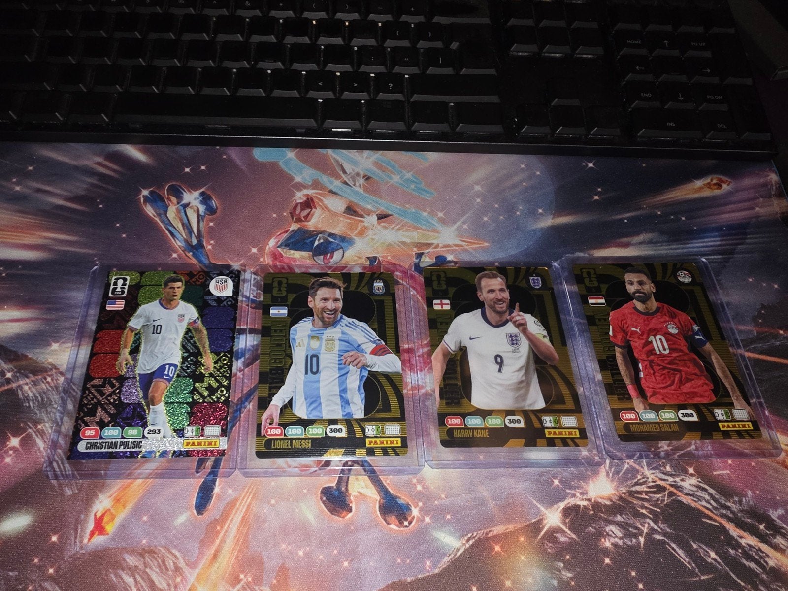 Panini Voetbal Kaarten 2026 - Messi, Kane, Salah, Pulisic, Ophalen of Verzenden