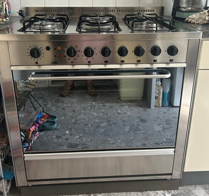 ETNA 5-pits gasfornuis elektrische ontsteking en oven ., Witgoed en Apparatuur, Fornuizen, Ophalen, Gebruikt, 60 cm of meer, Gas