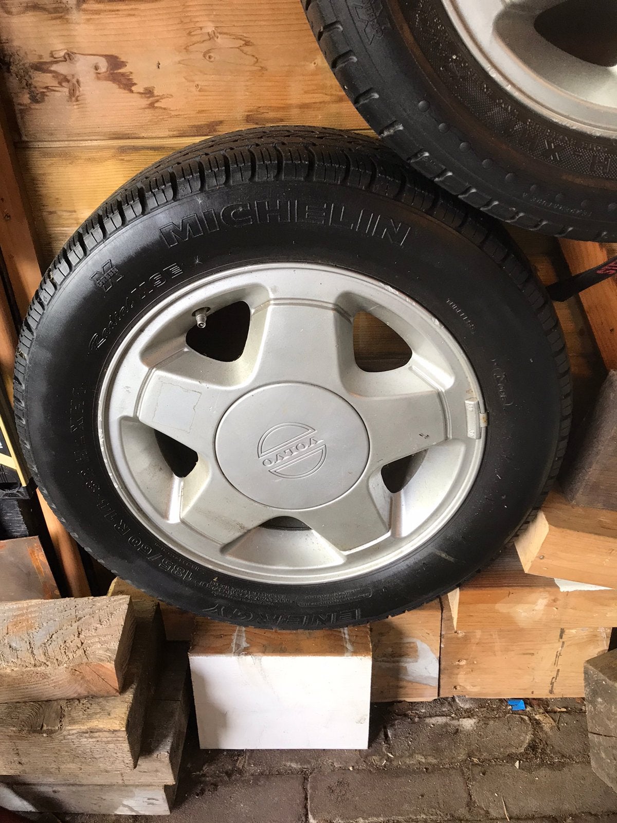Volvo 480, Ophalen, Zo goed als nieuw