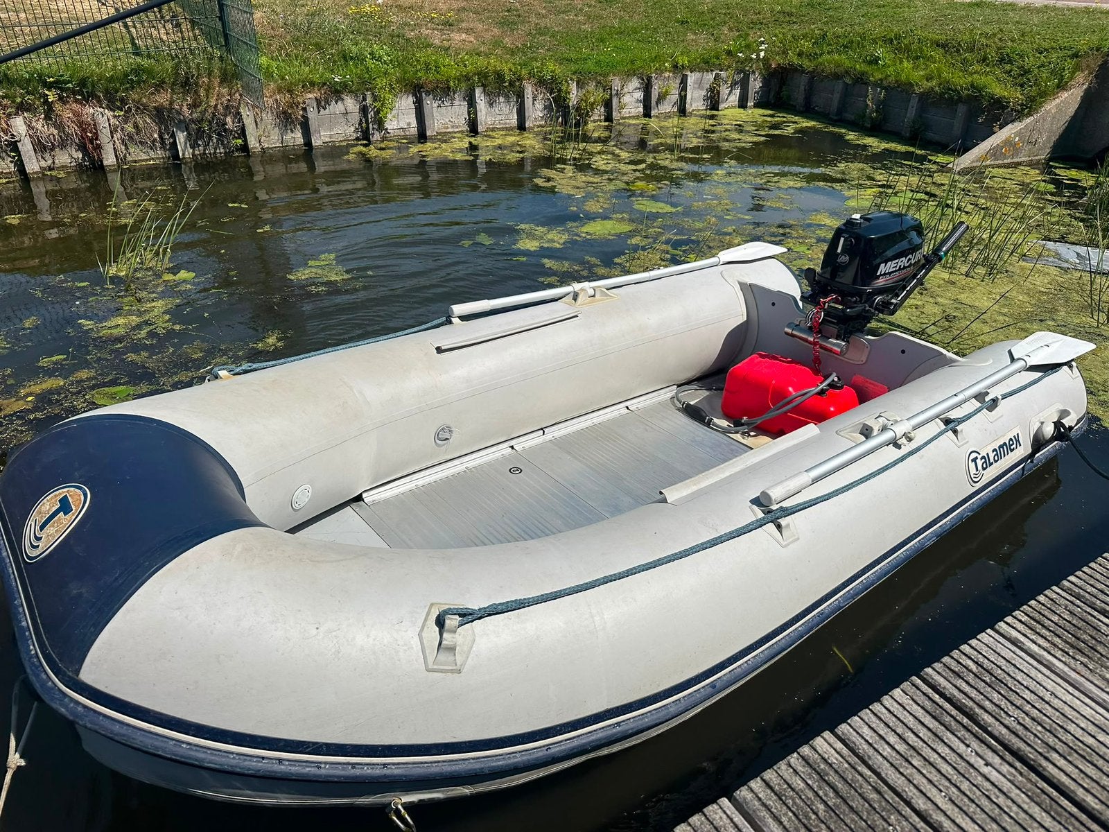 Rubberenbootje inclusief moter 4 pk talmex mercury, Ophalen, Benzine