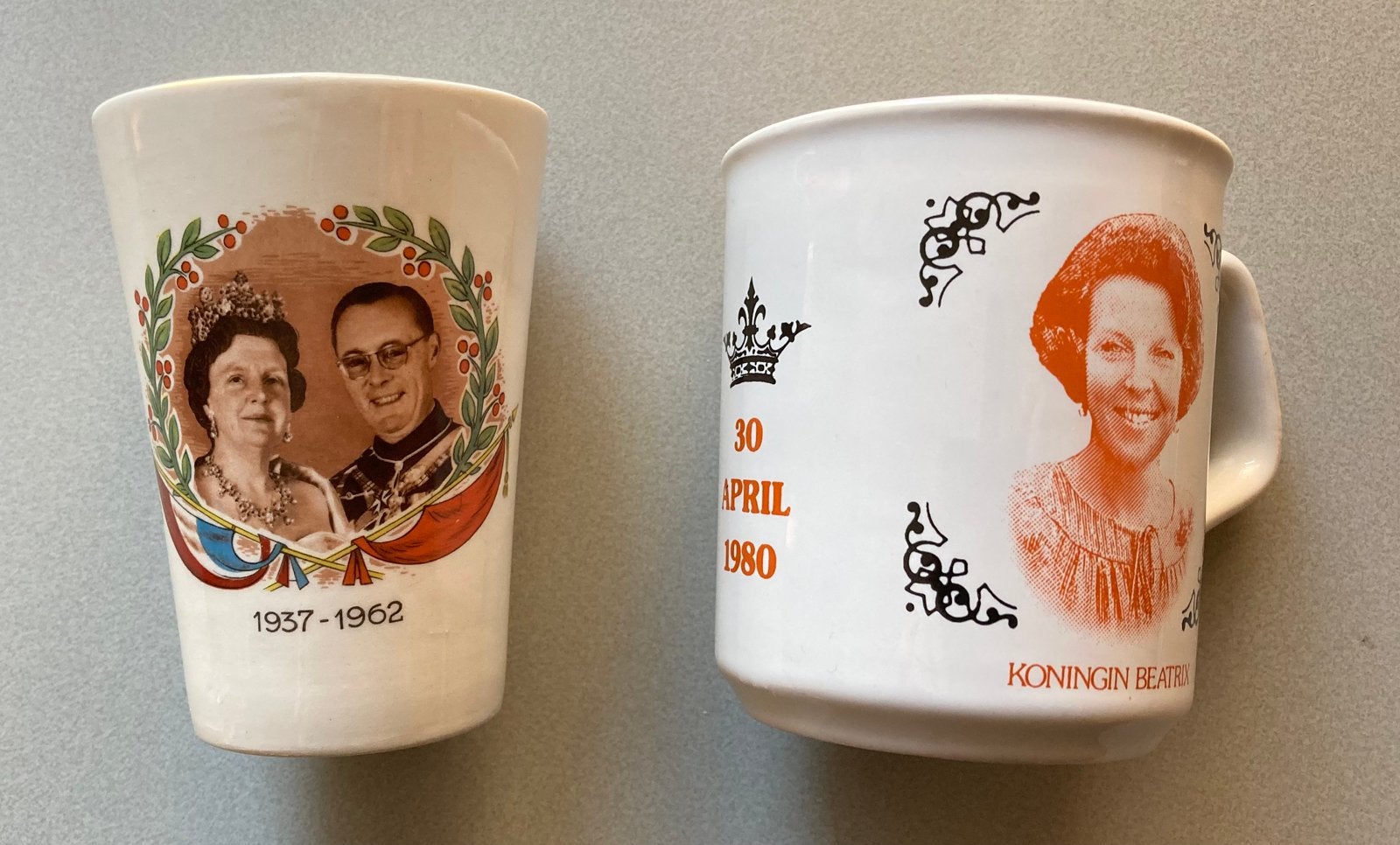 Twee bekers, Verzamelen, Ophalen of Verzenden, Zo goed als nieuw, Nederland, Servies