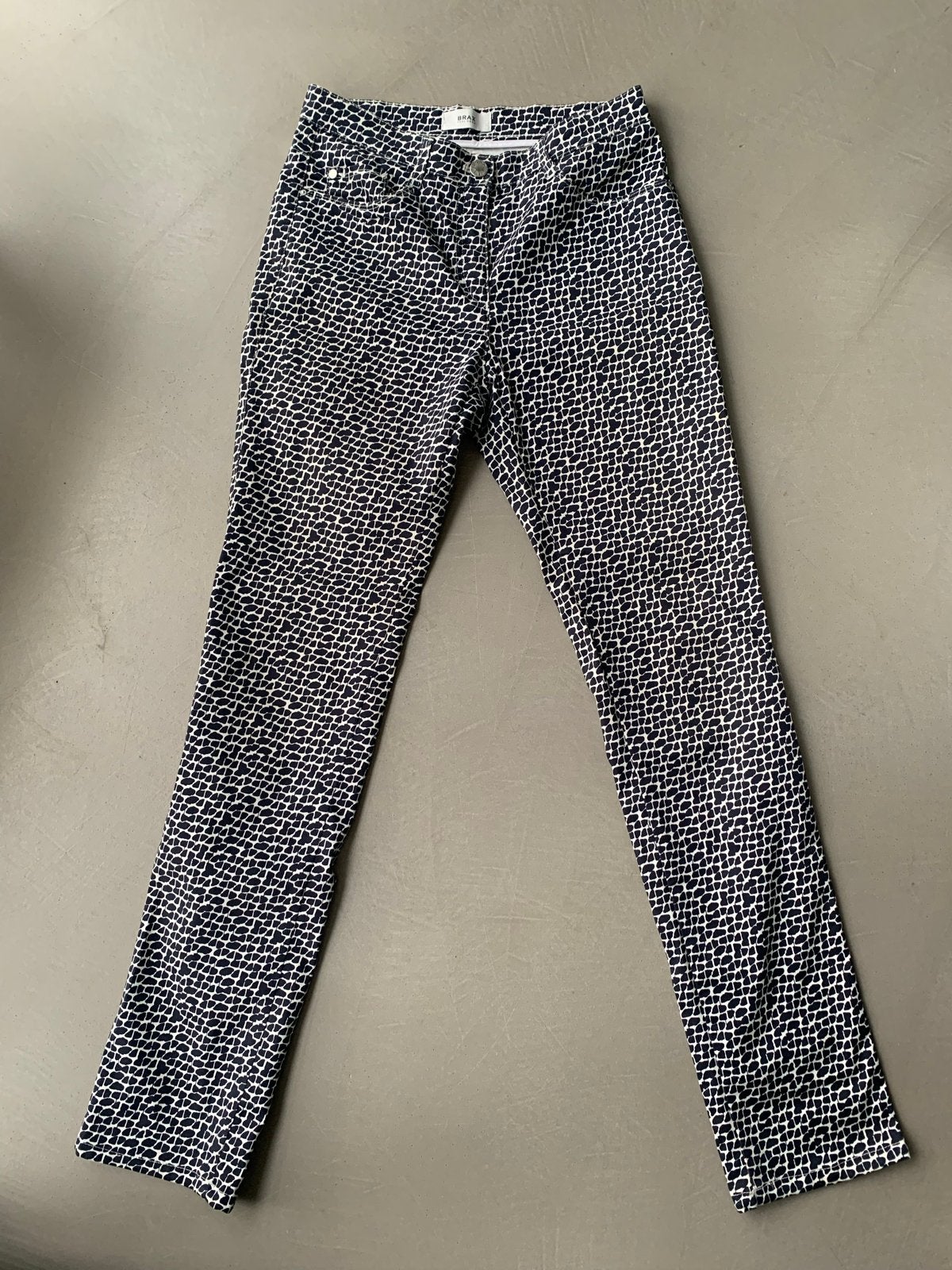 Brax Mary broek met print - Maat 36, Kleding | Dames, Broeken en Pantalons, Blauw, Ophalen of Verzenden, Zo goed als nieuw, Maat 36 (S)