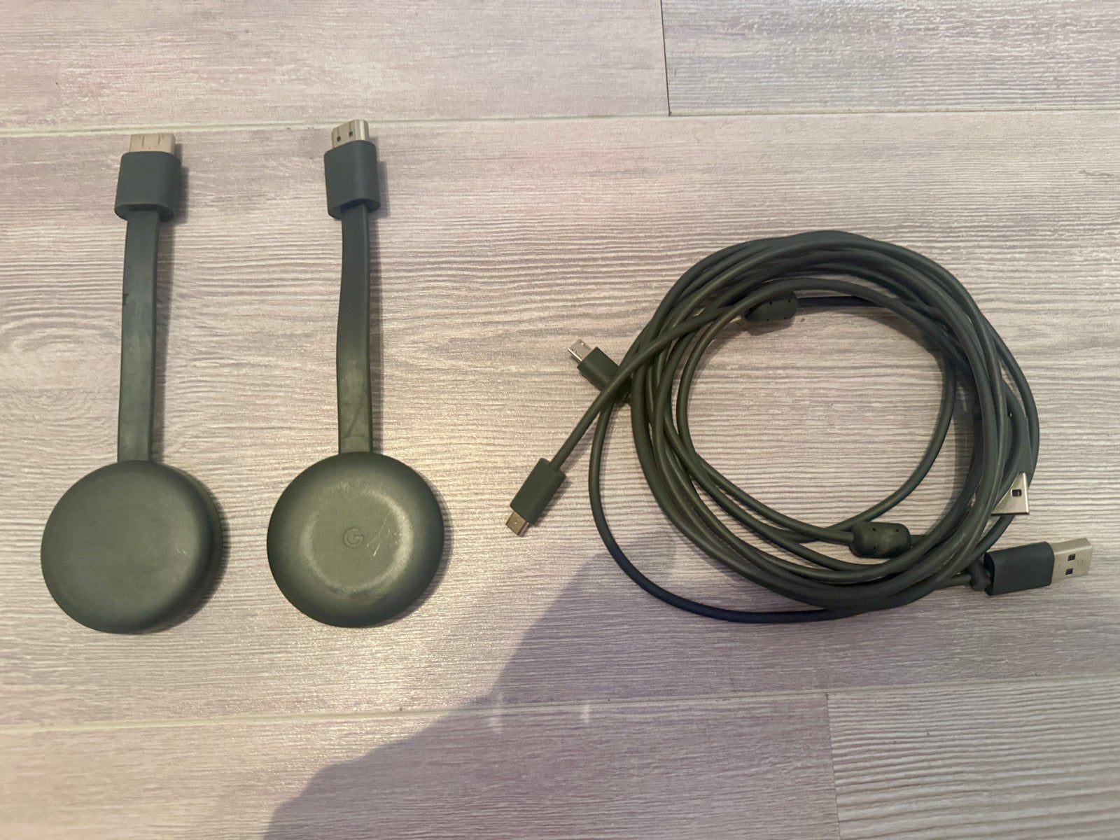Google Chromecast – zwart. (2 stuks), Audio, Tv en Foto, Ophalen of Verzenden, Gebruikt, HDMI