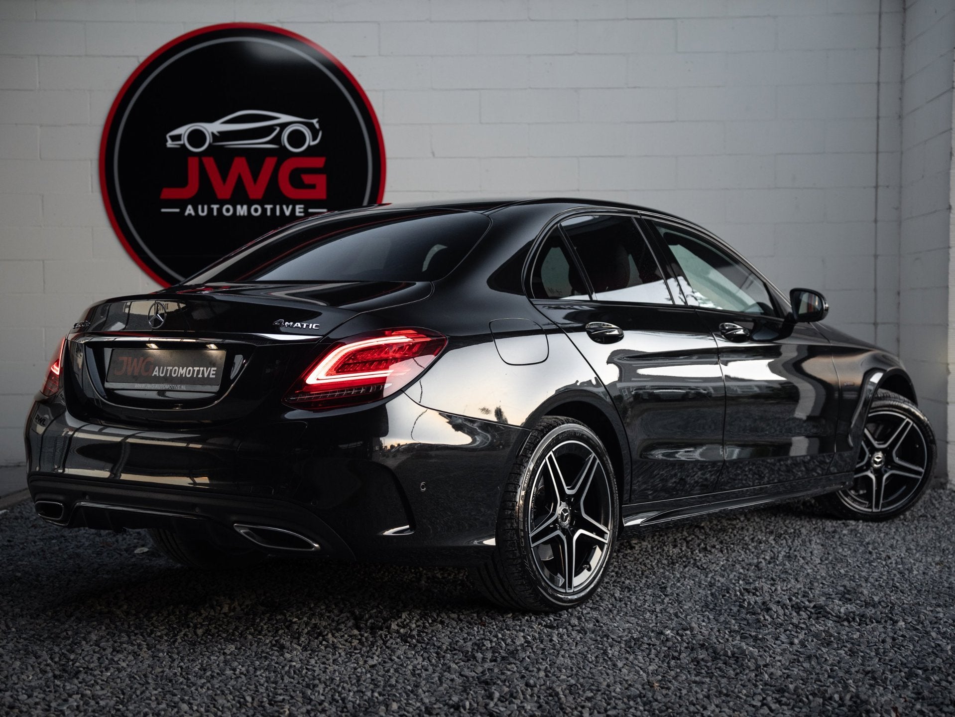 Foto 3 van Mercedes-Benz C-klasse 300 e 4MATIC AMG Line Burmester/Led/L