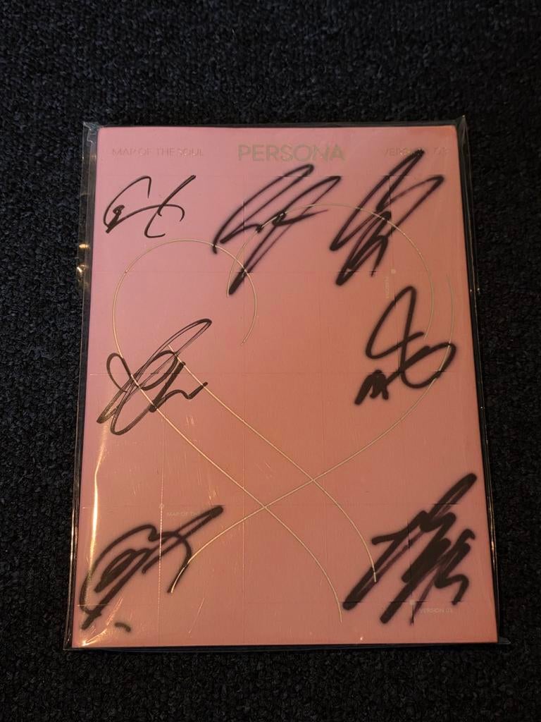 BTS signed persona album, Ophalen of Verzenden, Zo goed als nieuw, Cd of Plaat, Gesigneerd