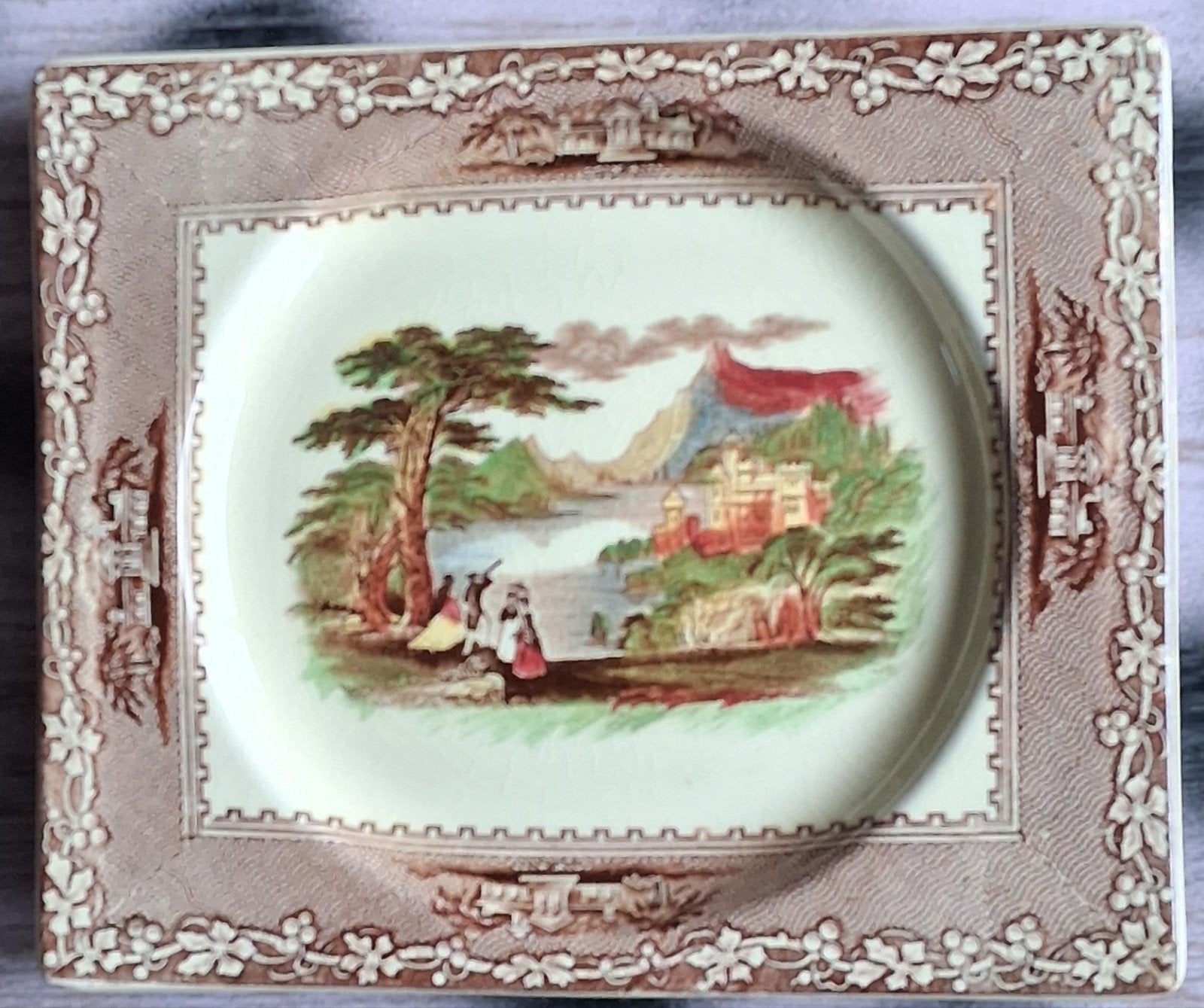 ROYAL STAFFORDSHIRE. "Jenny Lind". Ca 1930. * Zie tekst., Ophalen, Zo goed als nieuw
