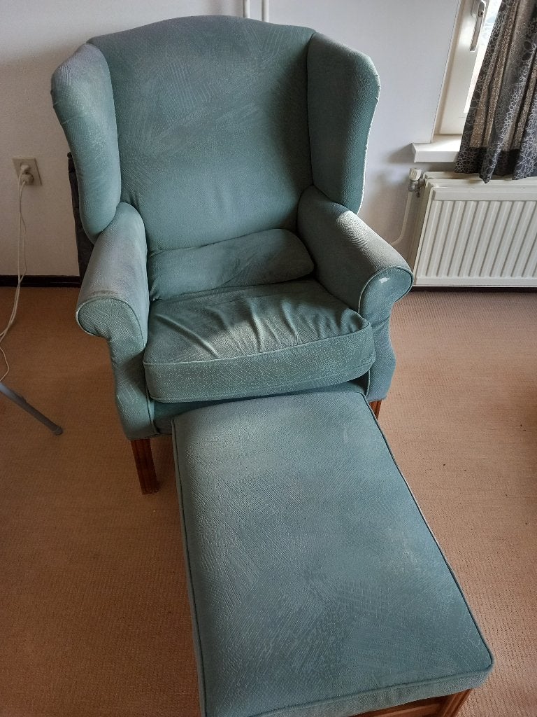 Grote groene leunstoel met voetenbank, fauteuil, leesstoel, Ophalen, Minder dan 50 cm, Gebruikt, 75 tot 100 cm