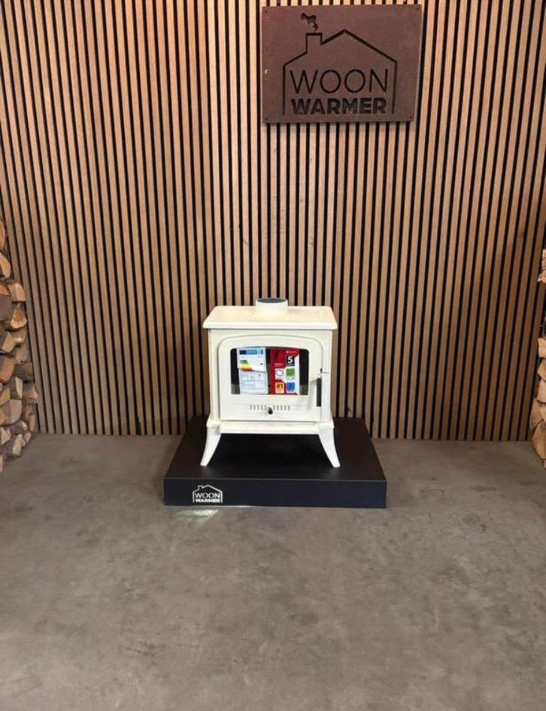 26049 Gietijzeren houtkachel beige, Ophalen, Info@woonwarmer.nl, 4264RM, Vrijstaand