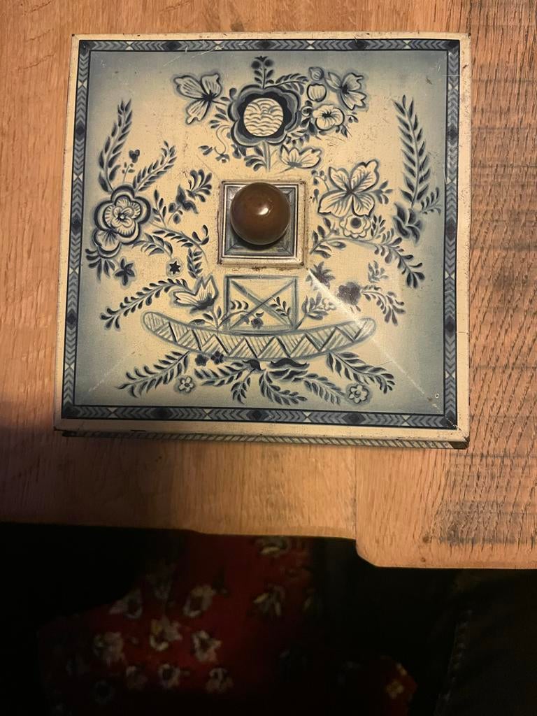 Art deco blik snoepdoos Art Nouveau afbeelding vintage, Ophalen of Verzenden