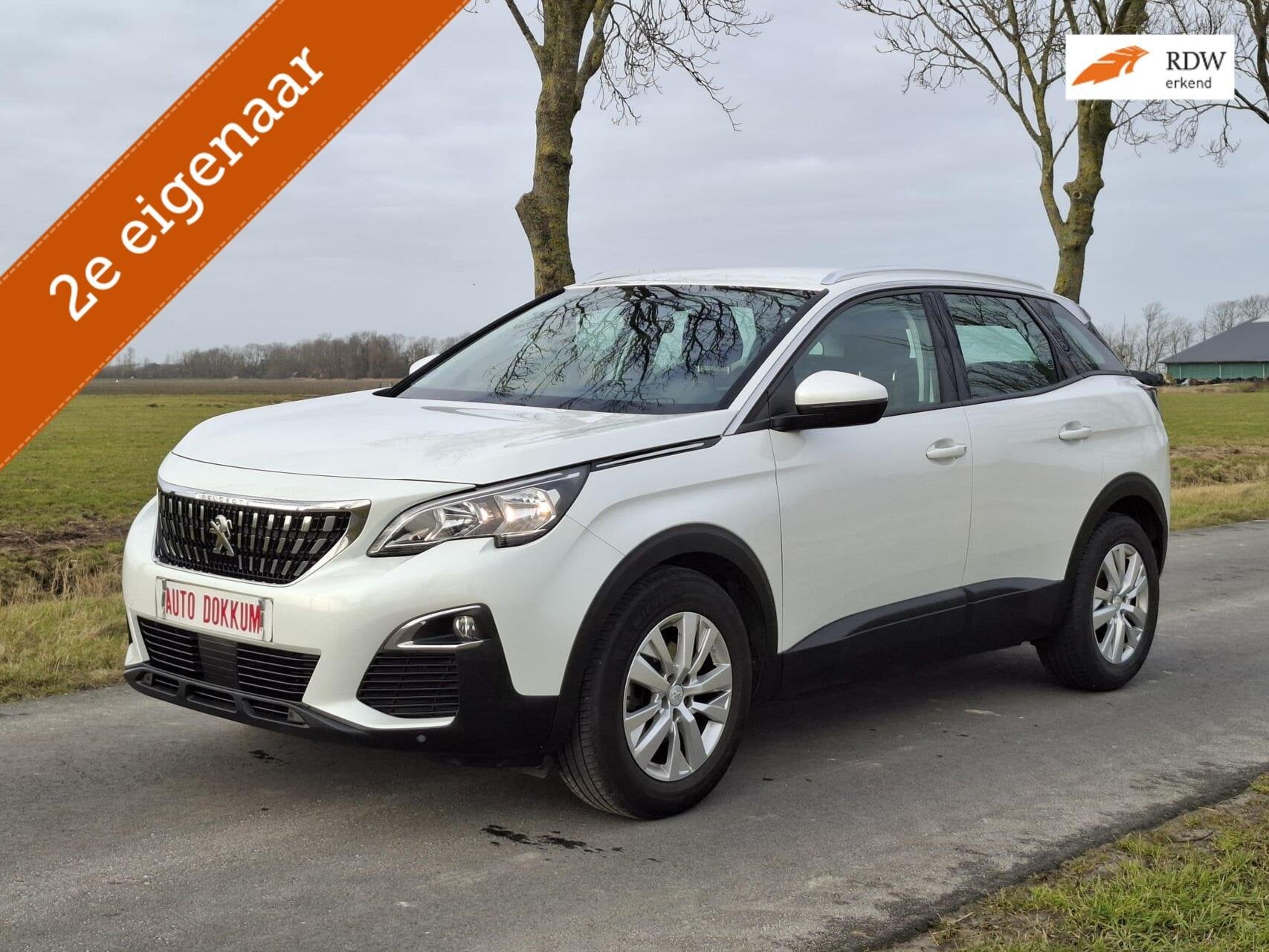 Peugeot 3008 1.2 PureTech Allure, 2e EIGENAAR, Auto's, Voorwielaandrijving, Stof, Gebruikt, 1199 cc