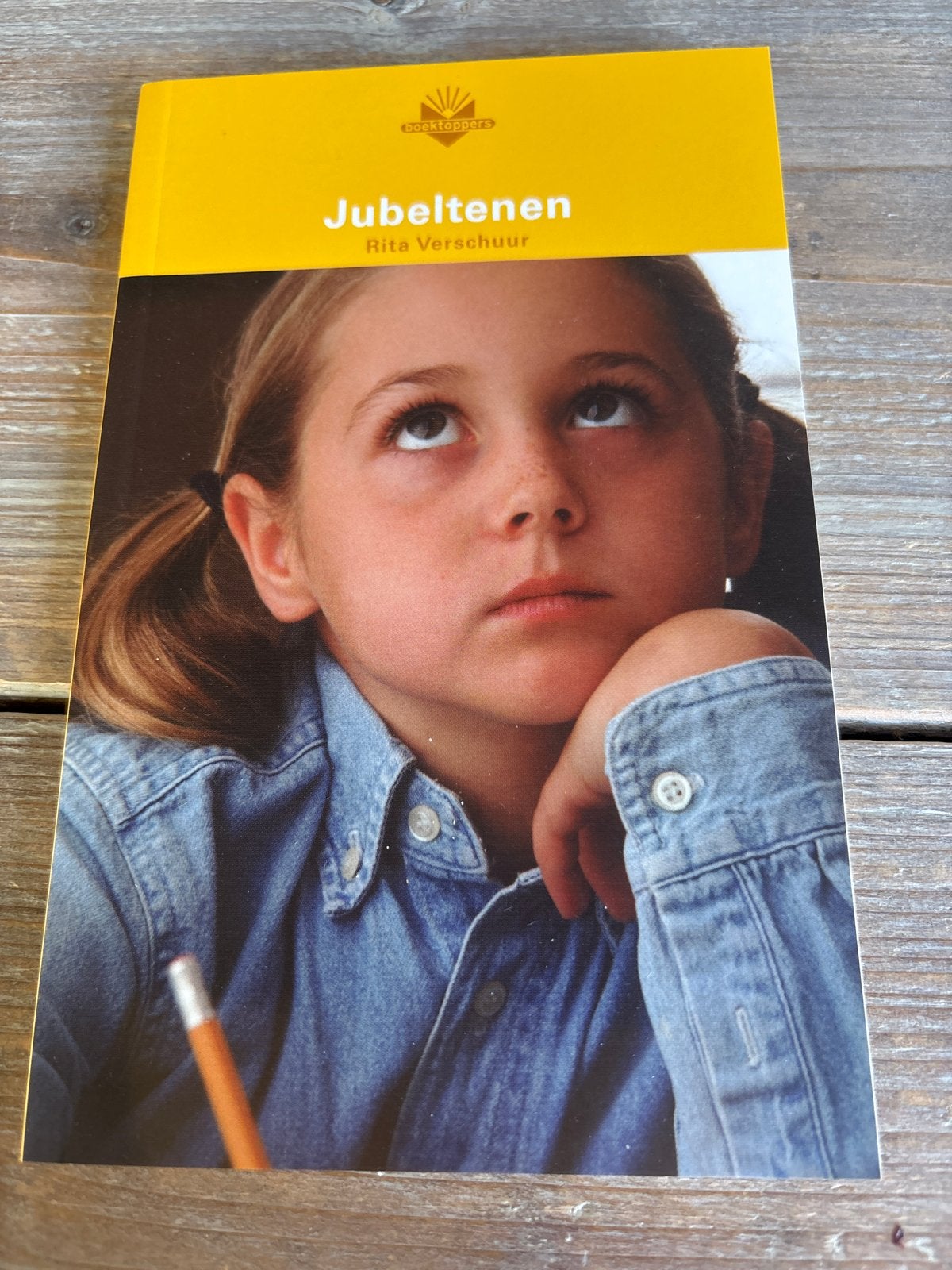 Jubeltenen - Rita Verschuur (Boektoppers), Ophalen of Verzenden, Gelezen, Fictie algemeen