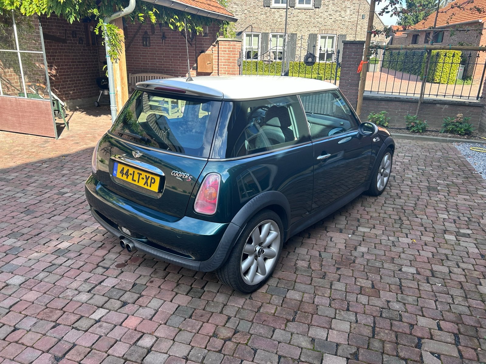 Mini 1.6 16V Cooper S 2003 Groen, Auto's, Voorwielaandrijving, Zwart, 4 cilinders, 4 stoelen
