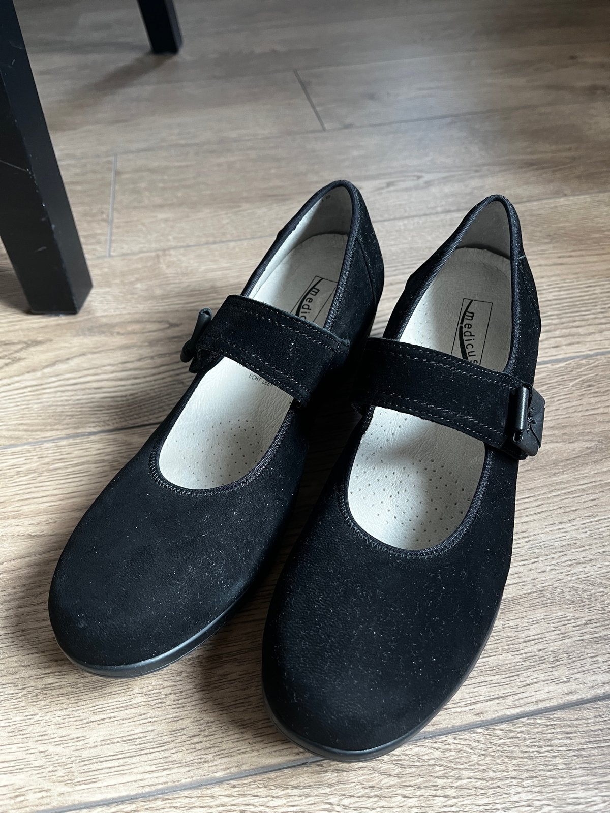 Medicus dames schoenen met lage sleehak - Maat 6 / maat 39, Ophalen of Verzenden, Gedragen, Zwart, Schoenen met lage hakken