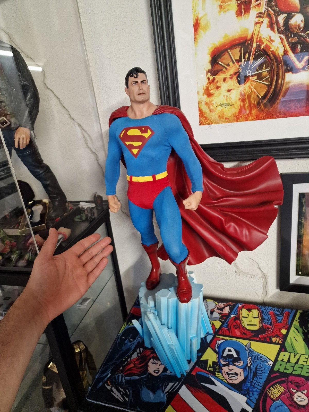 Sideshow Superman Premium Format statue.sideshow., Verzenden, Zo goed als nieuw