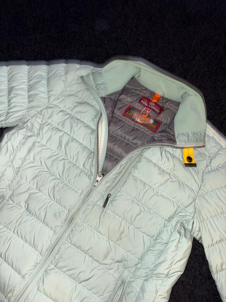 Parajumpers jas - Licht groen - Klein scheurtje, Kinderen en Baby's, Ophalen of Verzenden, Zo goed als nieuw, Jongen of Meisje