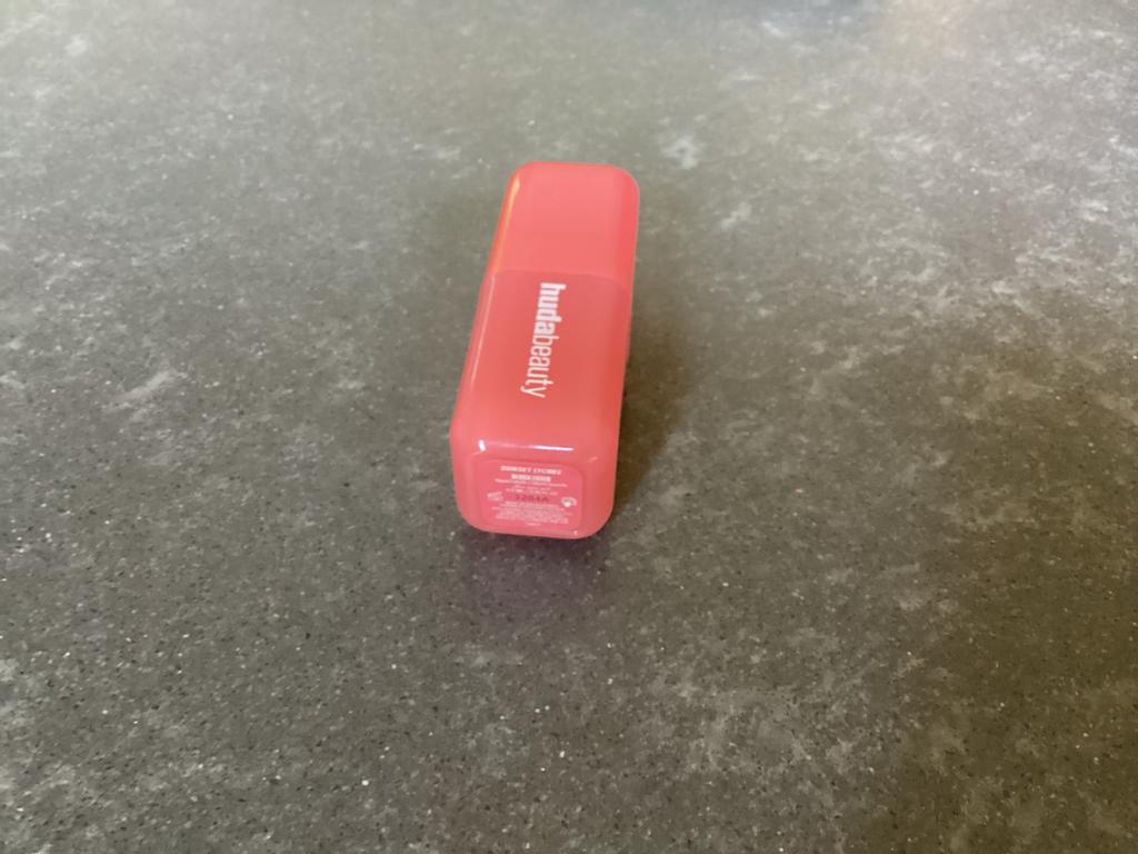 Huda Beauty Blush - Sunset Lychee, Gebruikt, Lippen, Ophalen of Verzenden, Make-up
