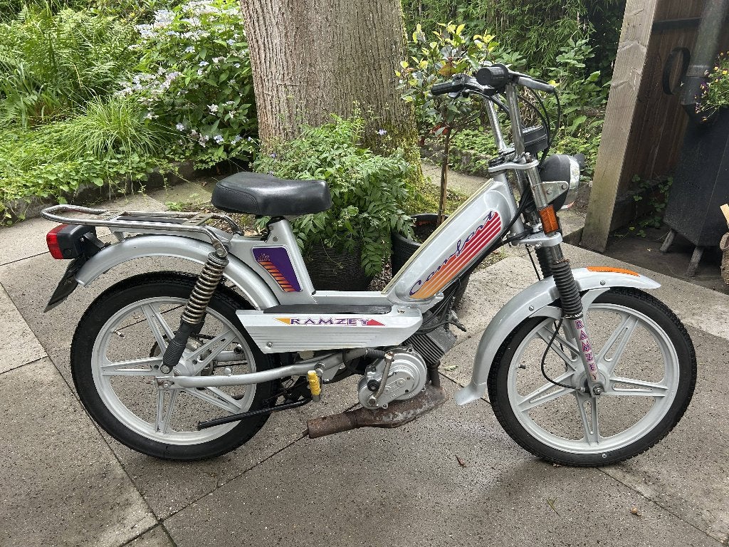 Zeer zeldzame Peugeot Ramzey Comfort, Fietsen en Brommers, Brommers | Oldtimers, 49 cc, Maximaal 25 km/u, Ophalen, Overige merken
