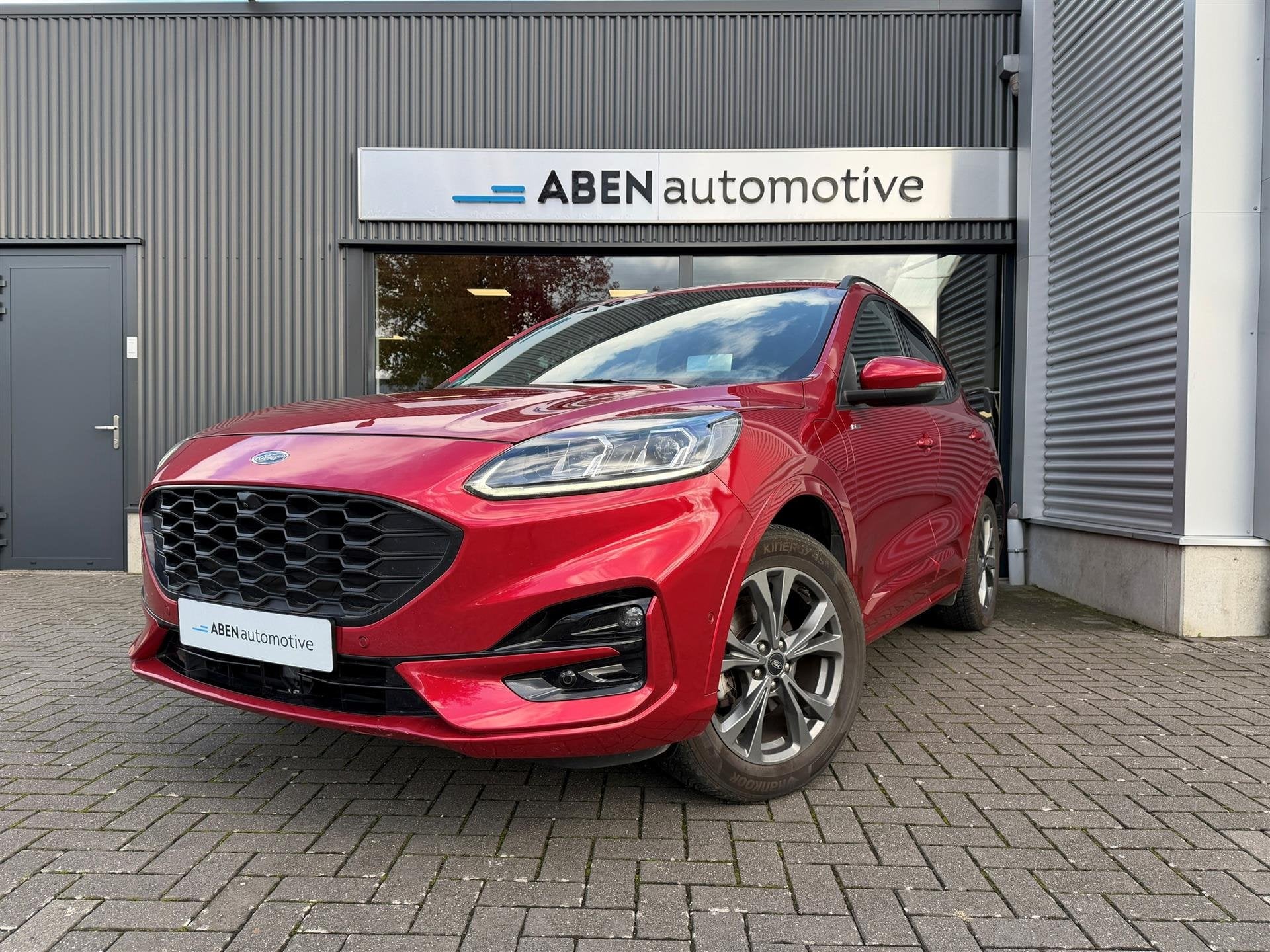 Ford Kuga 2.5 PHEV 225PK ST-Line X (ELEK. TREKHAAK|4-SEIZ|AC, Automaat, Gebruikt, Zwart, 4 cilinders