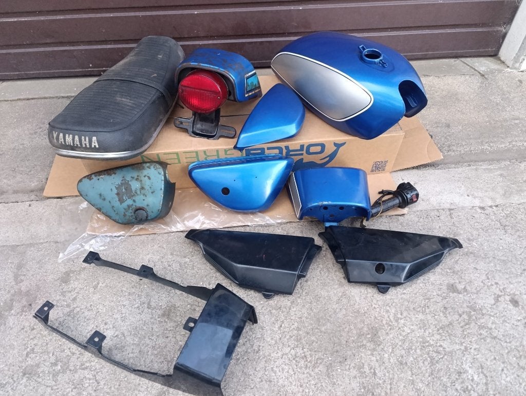 Parts kawasaki s2, h1, h2, Ophalen of Verzenden, Zo goed als nieuw, Kawasaki