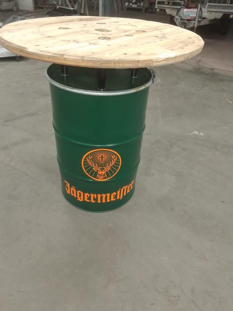 Unieke statafel van olievat met houten blad, Ophalen, Gebruikt