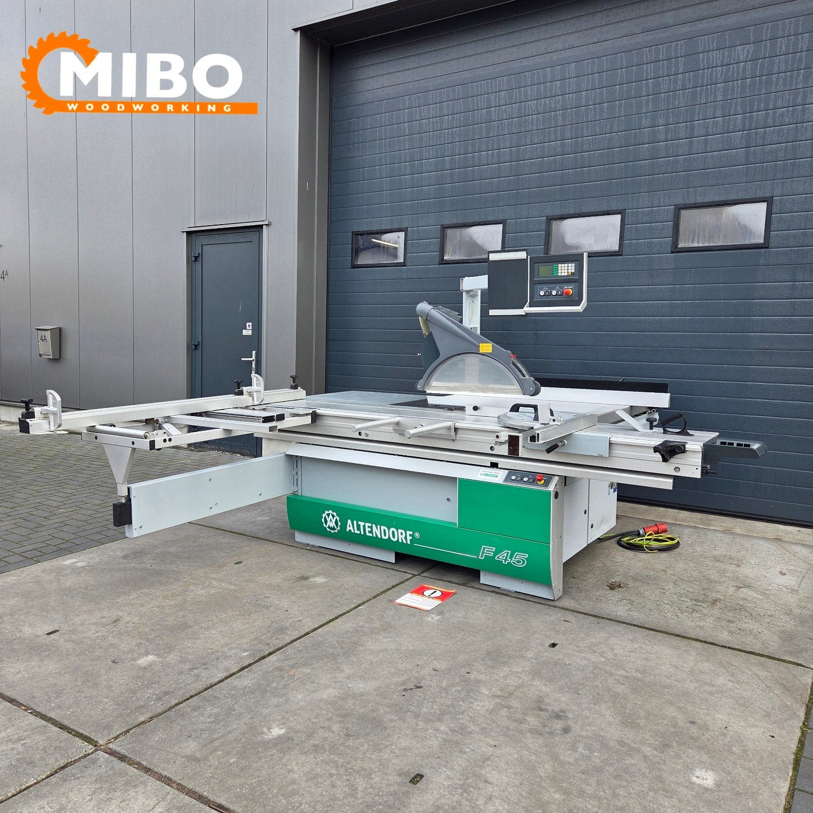 Altendorf F45 Formaatzaag elmo drive ** Cnc 3 assen, 70 mm of meer, Overige typen, Ophalen of Verzenden, Zo goed als nieuw
