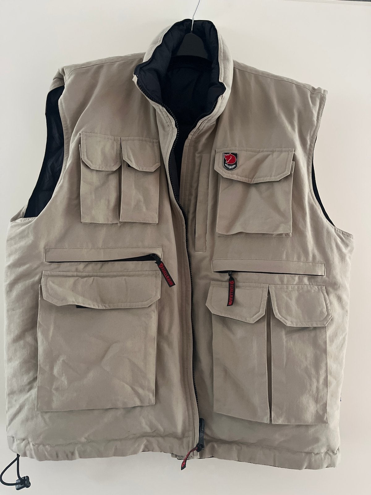 Fjällräven Omkeerbaar Vest of Body-warmer - Beige/Zwart, Kleding | Dames, Bodywarmers, Ophalen of Verzenden, Gedragen, Maat 42/44 (L)