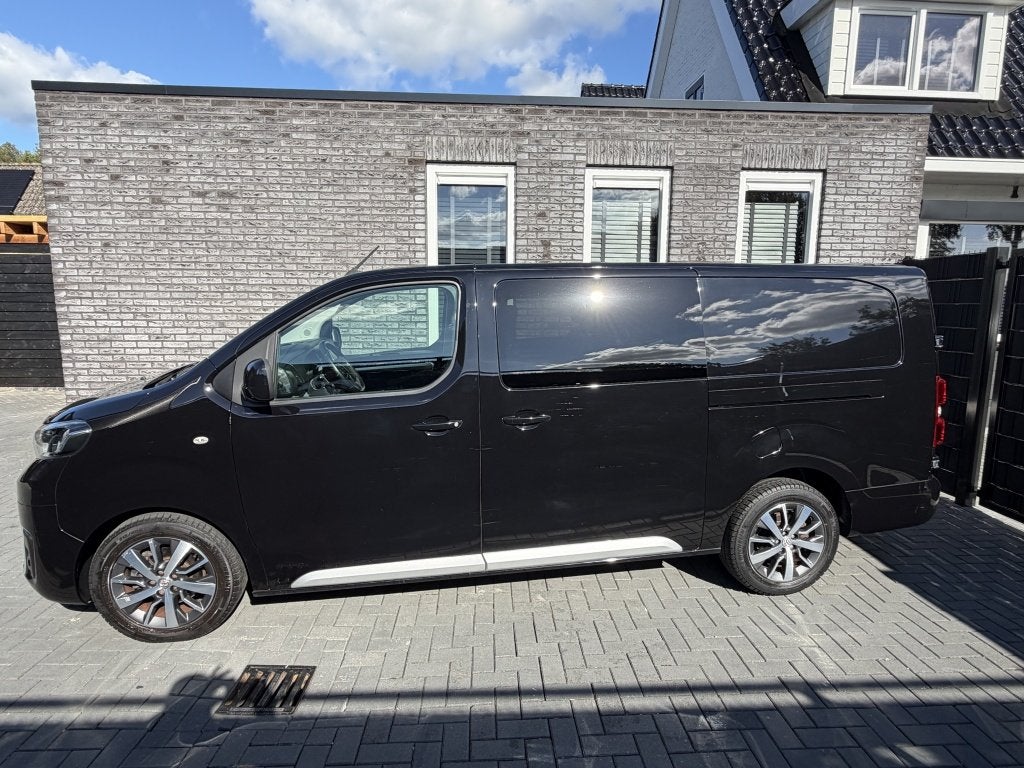 Toyota ProAce Worker 2.0 D-4D Crea.L Dubbel Cabine| 6-BAK| 2, Gebruikt, Euro 6, 4 cilinders, Zwart