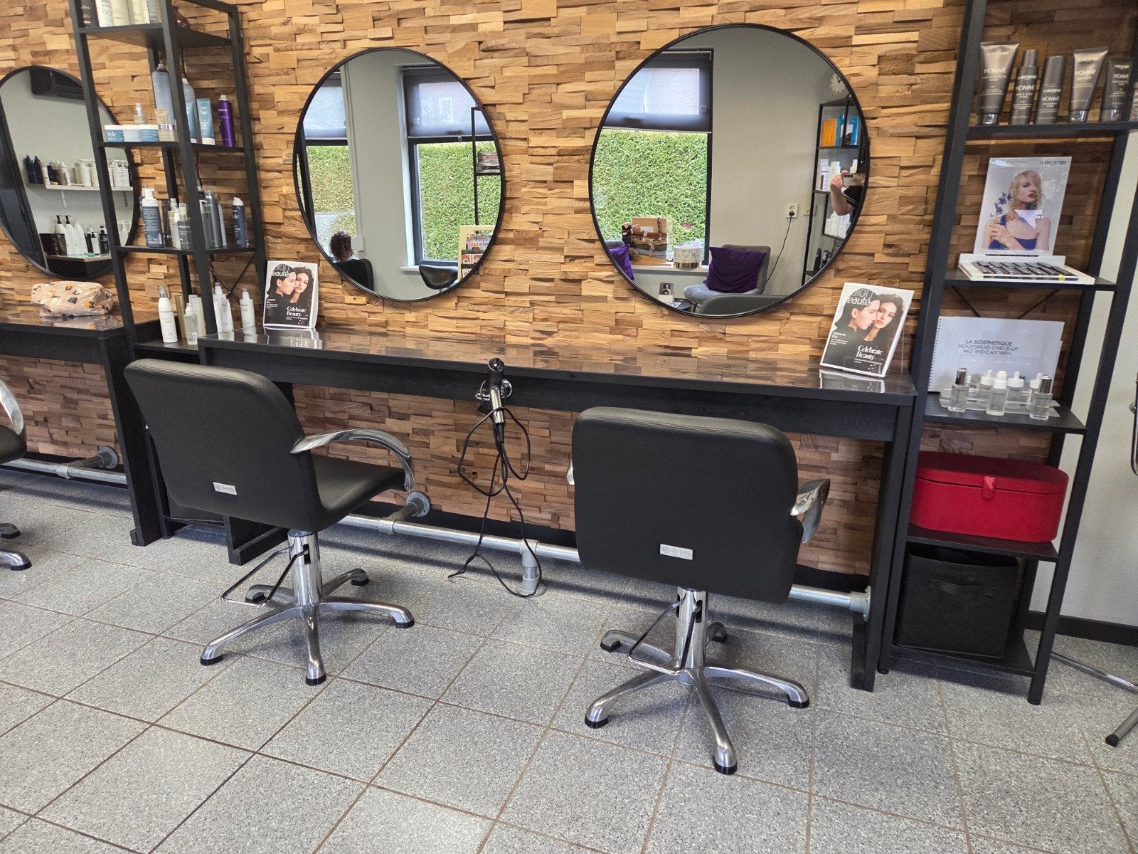 Kapperstoelen Ceriotti, Huis en Inrichting, Stoelen, Ophalen, Gebruikt, Zwart, Twee