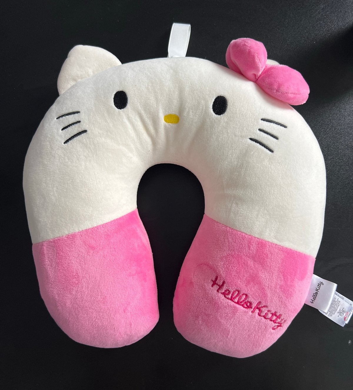 Hello Kitty reiskussen - Comfortabel en schattig!, Ophalen, Zo goed als nieuw