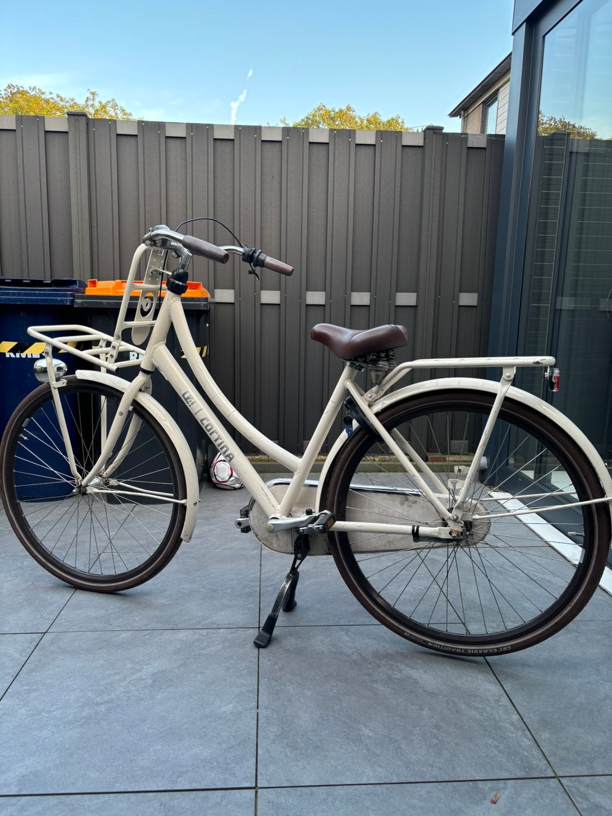 Cortina U4 Transport 28 inch – wit/beige, Fietsen en Brommers, Ophalen, Terugtraprem, Versnellingen, 53 tot 56 cm