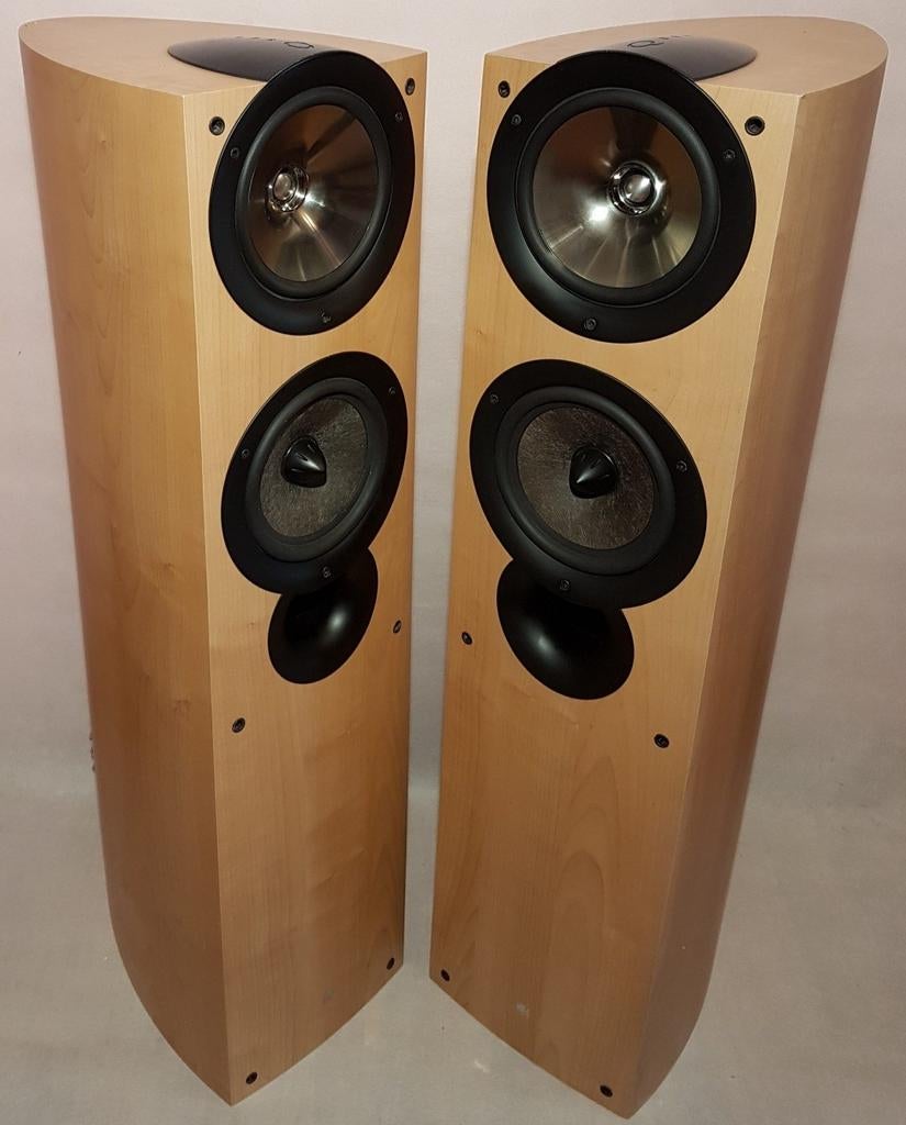 Kef iq7 Luidsprekers in Nieuwstaat!! Maple, Ophalen of Verzenden