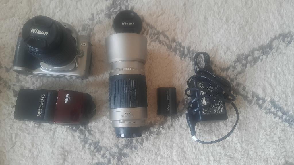 Nikon D50 + 2 lenzen (18-55 & 70-300) + flitser, Audio, Tv en Foto, Fotocamera's Digitaal, Gebruikt, Spiegelreflex, 6 Megapixel