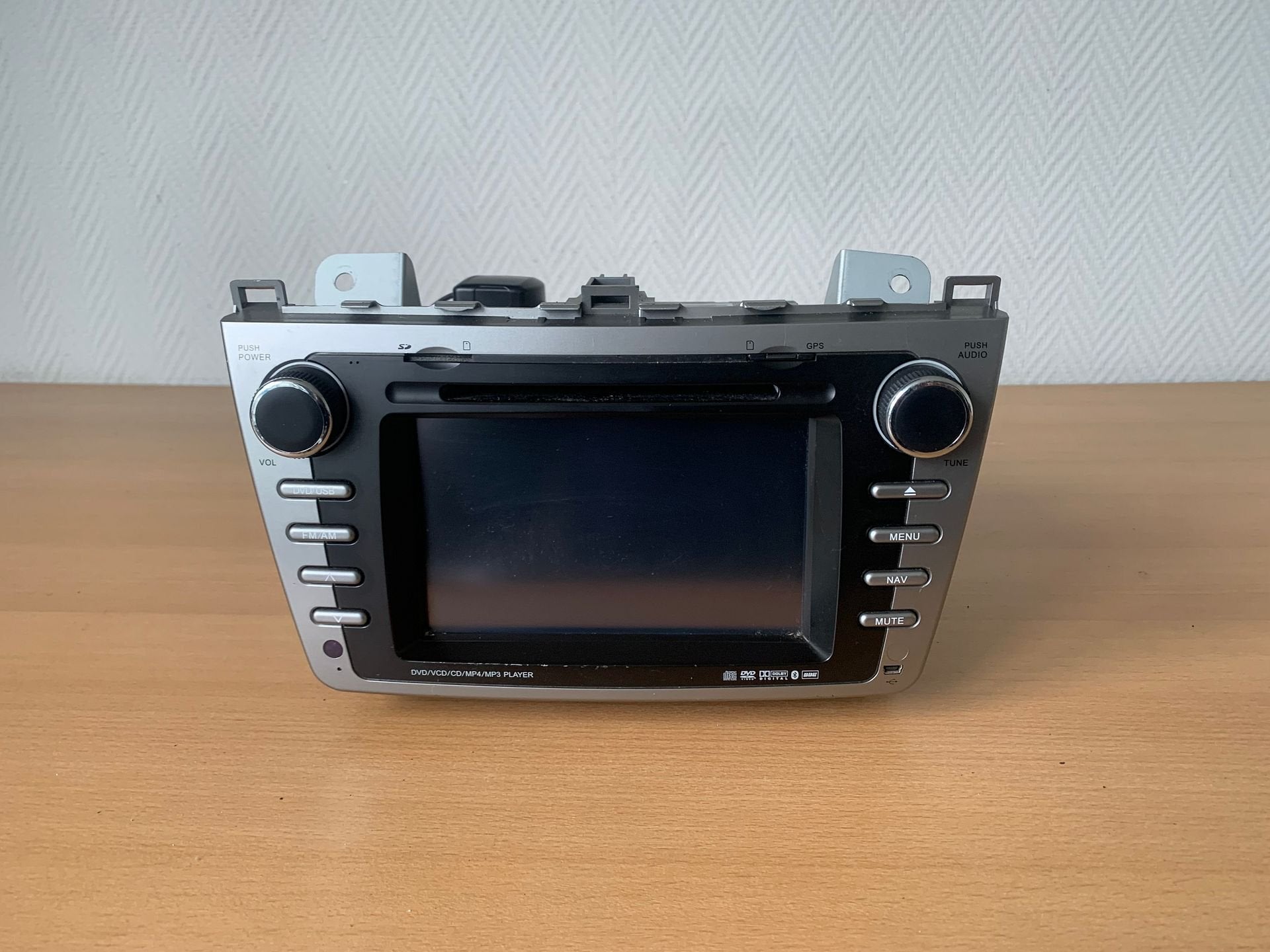 radio mazda 6 2007 tot 2013 ( universeel ) schermradio, Ophalen of Verzenden, -, -, -