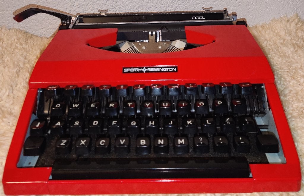 3x Typmachine Sperry Remington en Olympia/Regina De lux, Ophalen, Gebruikt