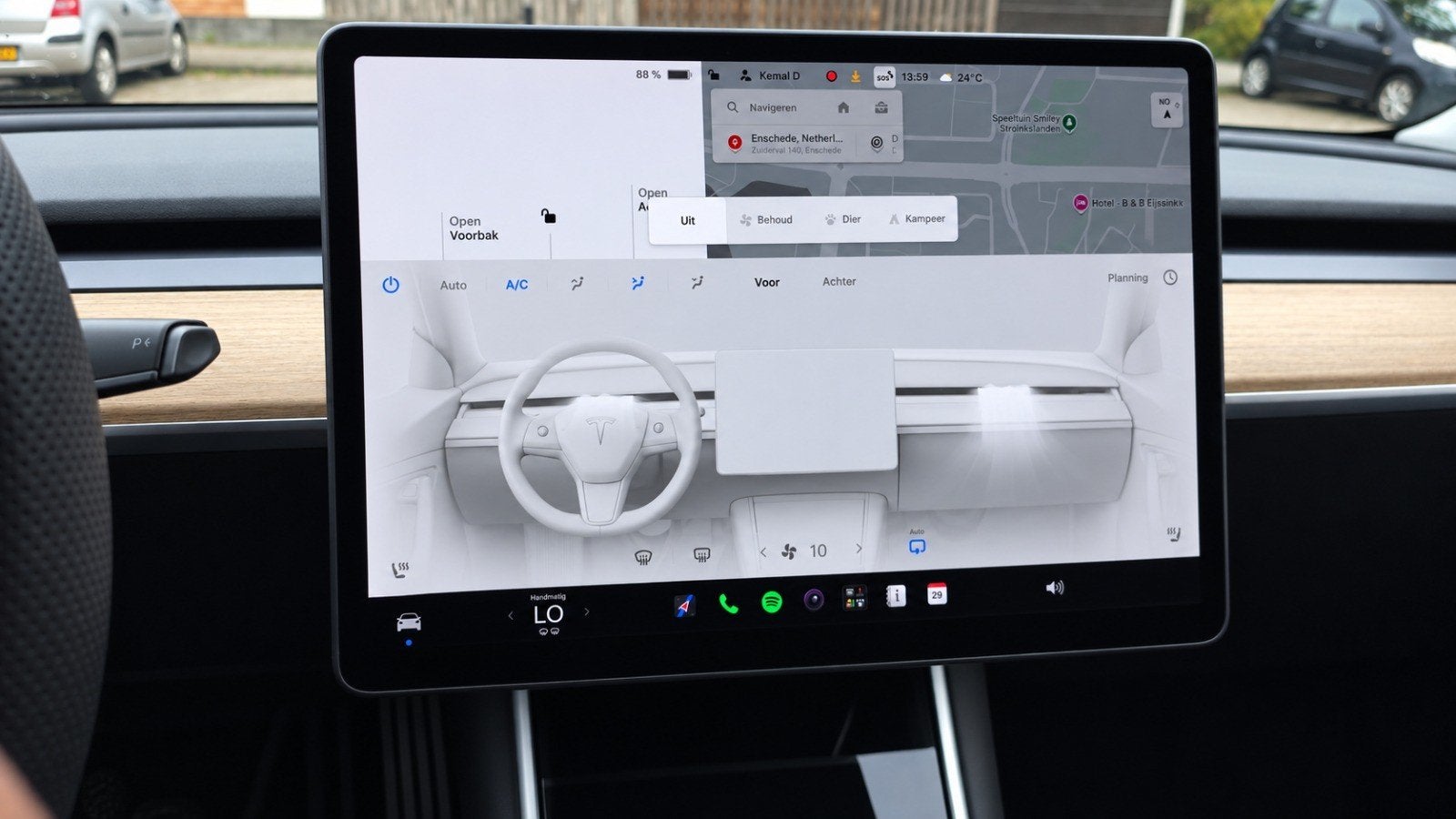 Foto 9 van Tesla Model 3 2019 Performance Grijs | 83% SOH / NW banden |