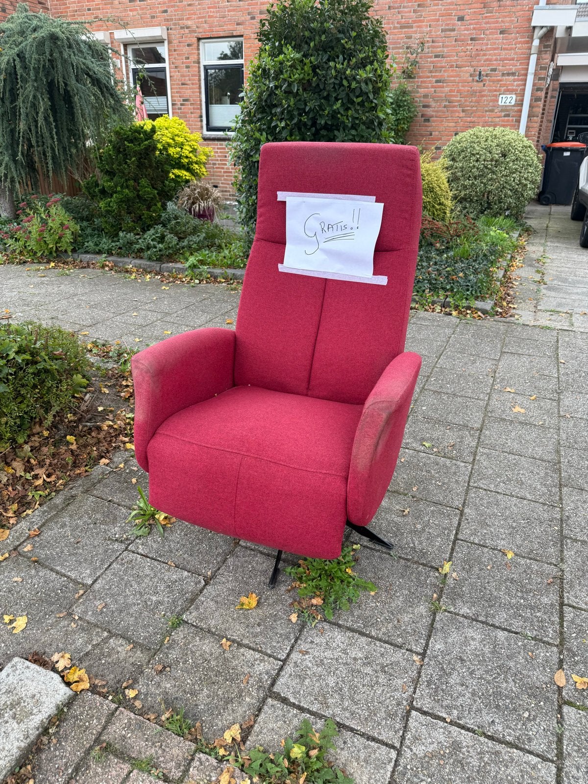Gratis rode fauteuil - comfortabel en stijlvol, Ophalen, Gebruikt, 75 tot 100 cm, Stof