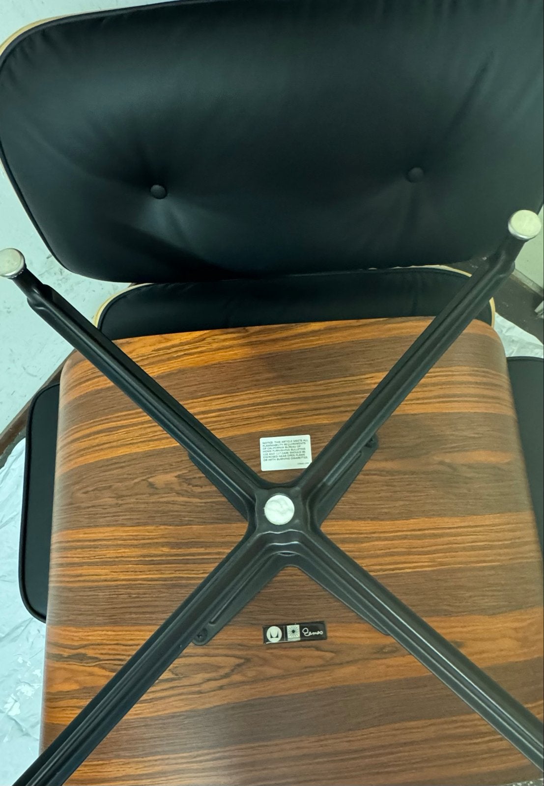 Herman Miller Eames Lounge Chair Palissander Zwart Leer, Ophalen, Zwart, Zo goed als nieuw, Tijdloos