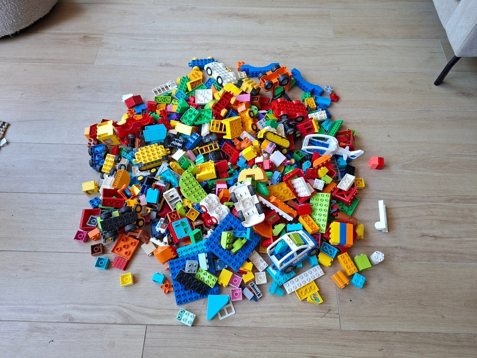 Grote doos vol Duplo, Kinderen en Baby's, Speelgoed | Duplo en Lego, Inclusief minifiguren, Gebruikt, Ophalen of Verzenden, Duplo