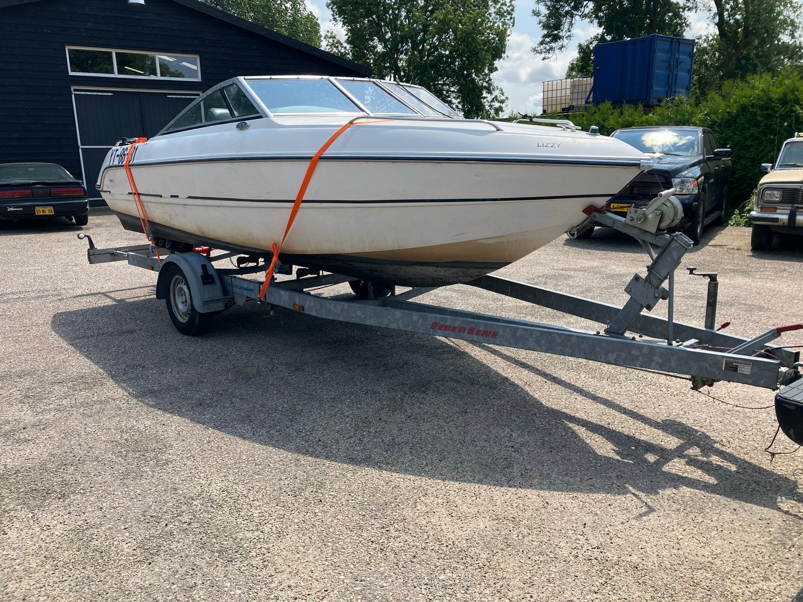 Leuke Speedboot met 3.0L 4 cilinder inboard motor en trailer, Ophalen, Gebruikt, Usa, Binnenboordmotor