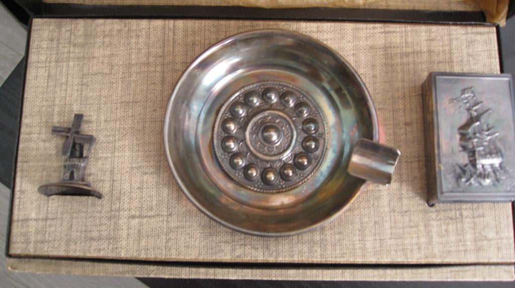 zilverkeurige rookset, Verzamelen, Ophalen of Verzenden, Nieuw, Asbak