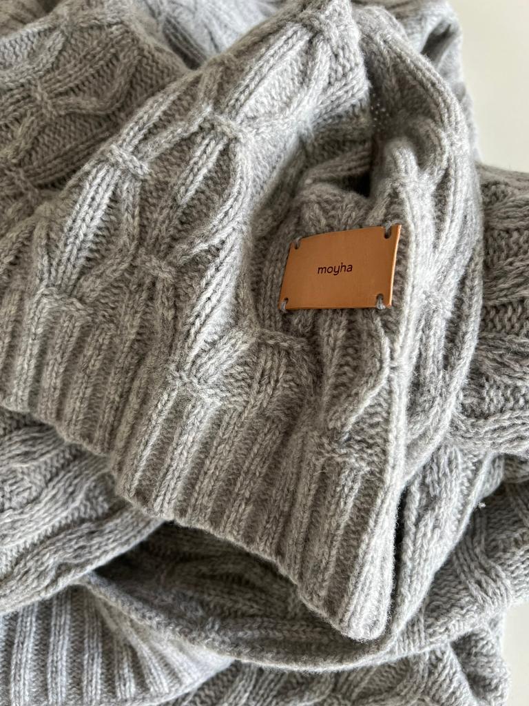 Plaid Moyha grijs gehaakt cable-knit 150x200 wol polyamide, Ophalen of Verzenden, Zo goed als nieuw