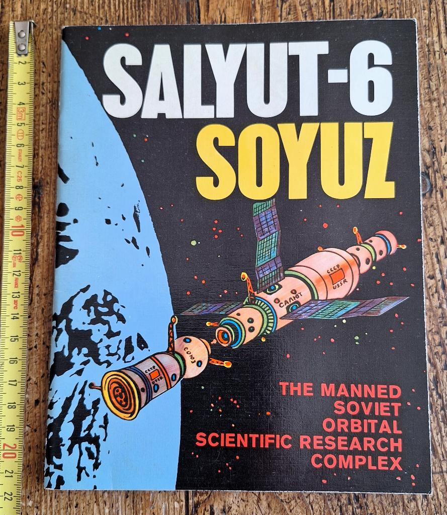 SALYUT-6 SOYUZ manned soviet orbital scientific research com, Verzamelen, Luchtvaart en Vliegtuigspotten, Ophalen of Verzenden