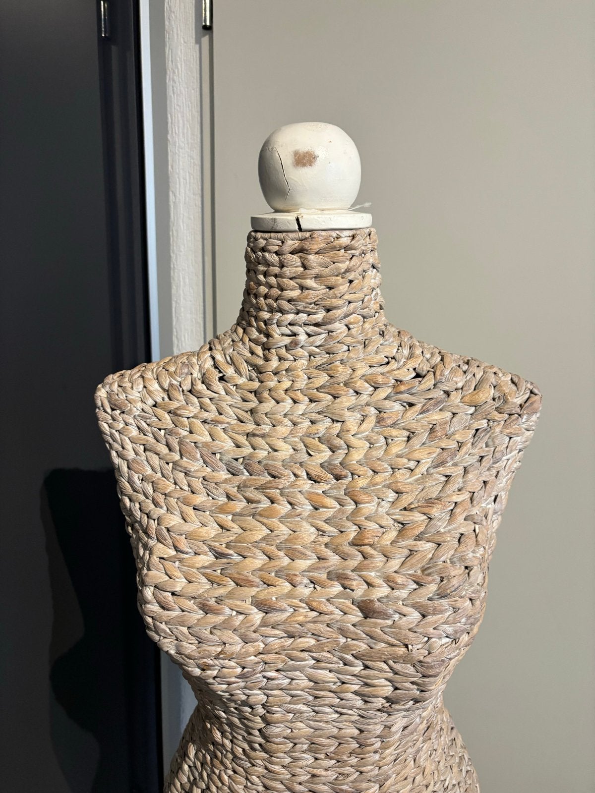 Decoratieve Wicker Paspop / Buste- Zo goed als nieuw, Ophalen, Zo goed als nieuw
