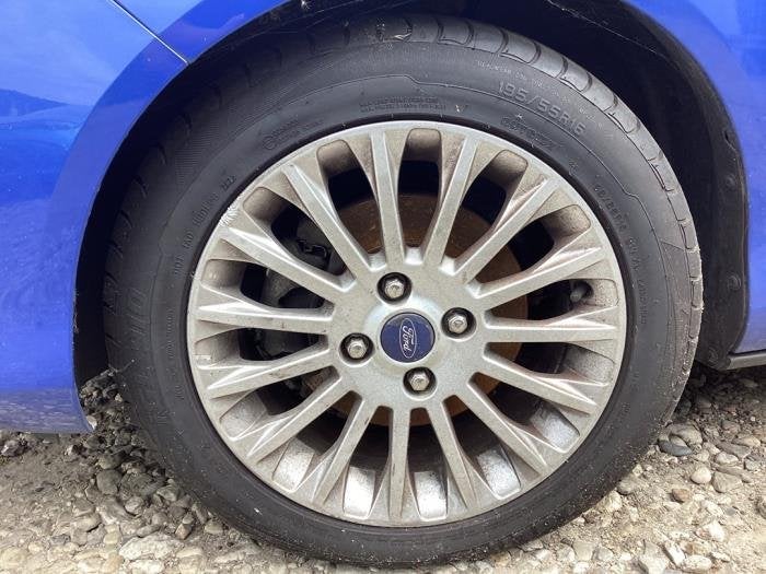 Velg + Band van een Ford B-Max, Auto-onderdelen, Gebruikt, -, -, Ophalen of Verzenden